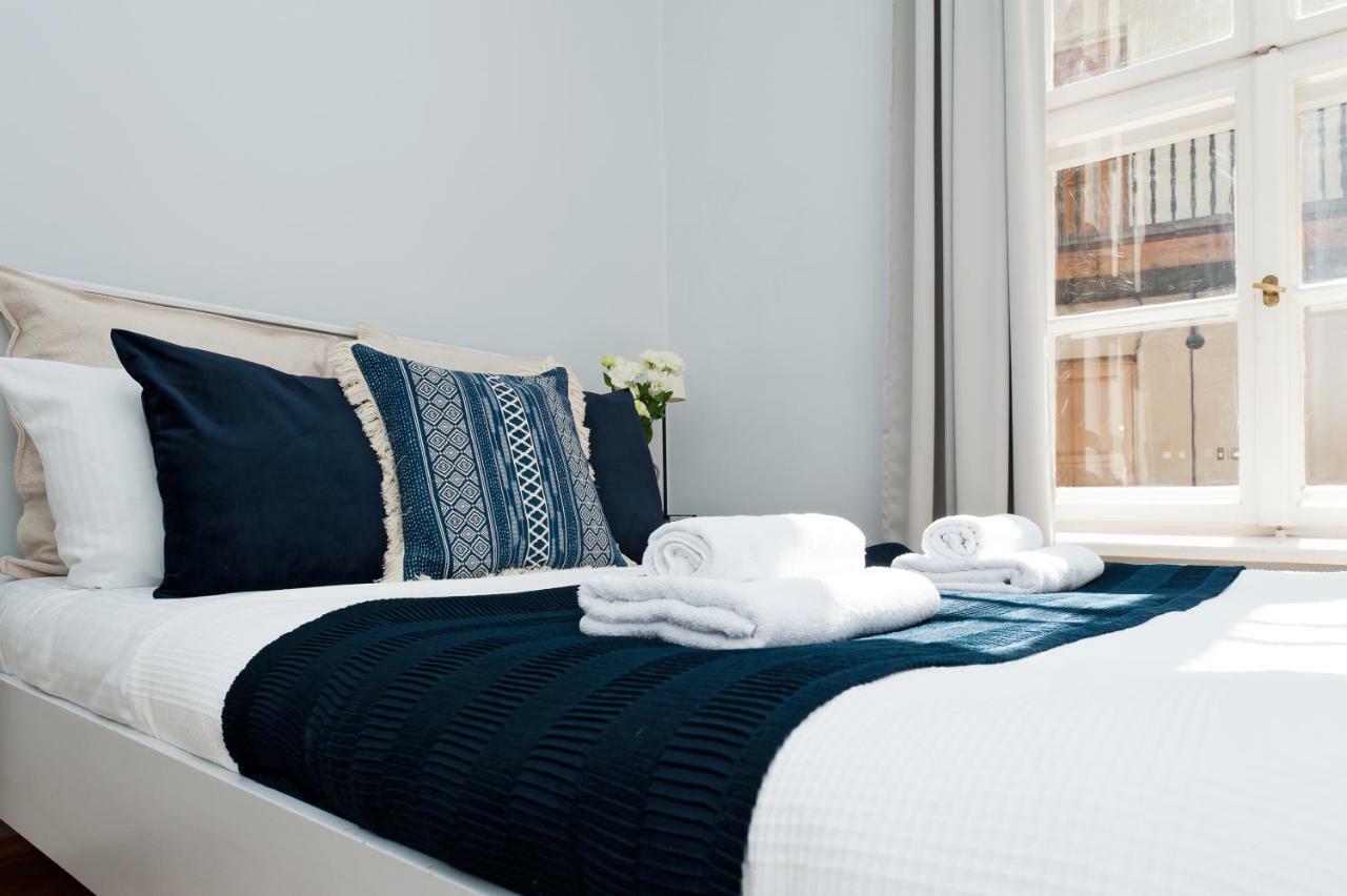 Square Apartment - Loftaffair Красков Екстериор снимка